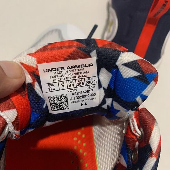 Under Armour Women's Size 11.5 Glyde MT Freedom USA Softball Baseball Cleats New - Picture 7 of 15